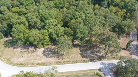 000 Black Oak Resort Lane