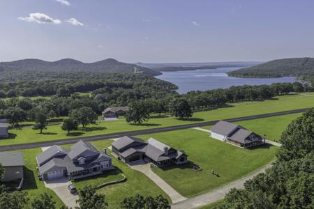401 Discovery Bay Drive