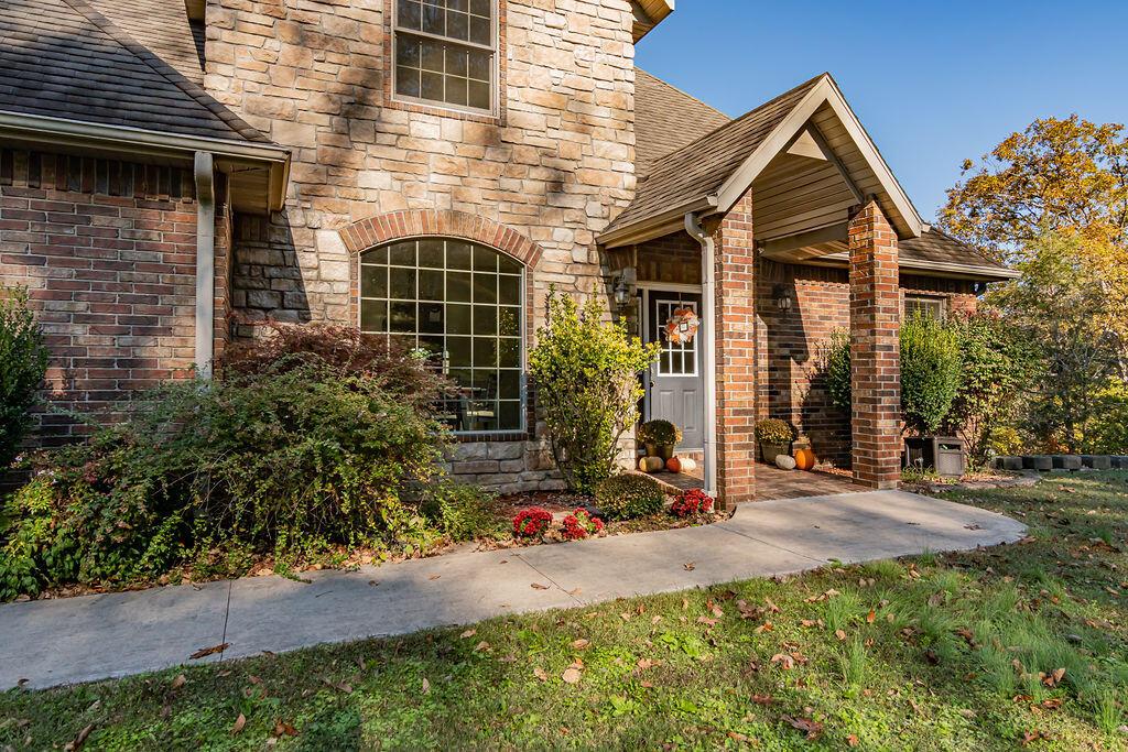 208 Mahnkey Road, Forsyth, MO lhrmls01202680