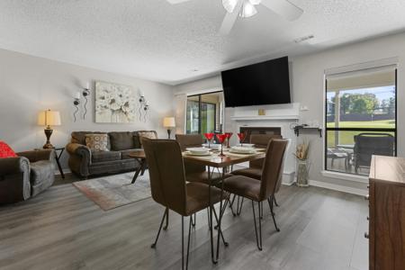 302 Turnberry Drive