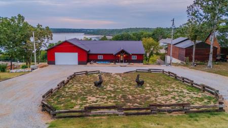 19 Lakeview Drive