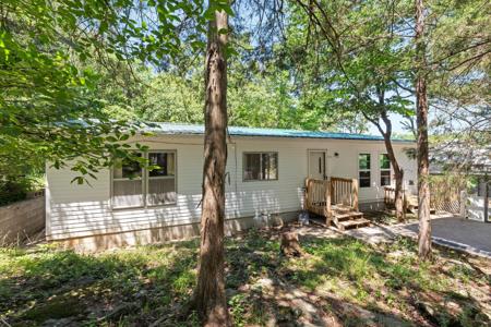 417 Greenbriar Lane