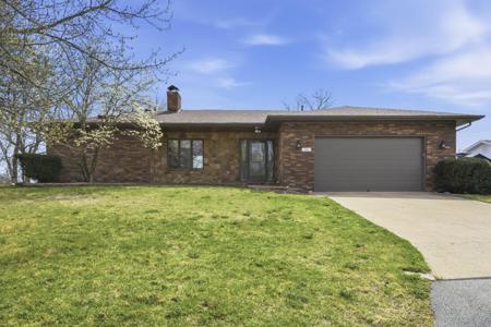56 James View Road