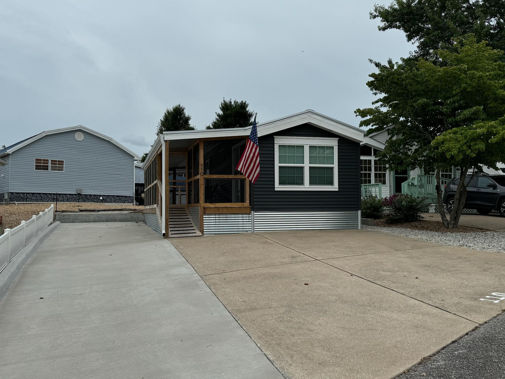 Image 4 Image 4