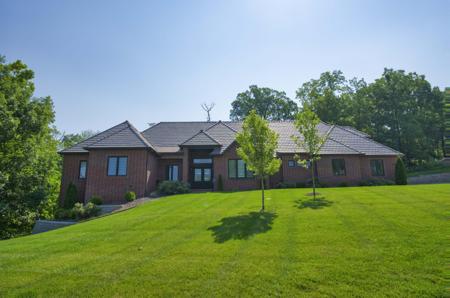 5182 South Whitehaven Drive