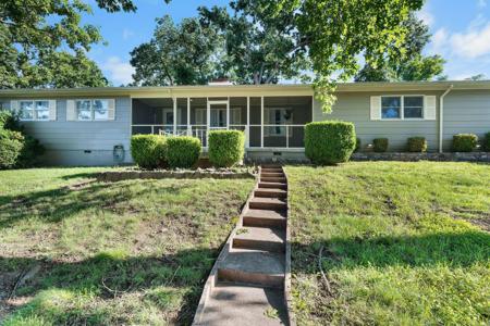 132 Pierson Avenue