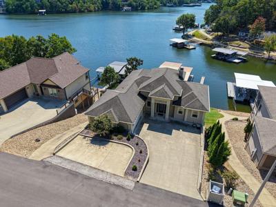98 River Oaks Drive
