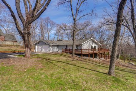 2535 East Wildwood Drive