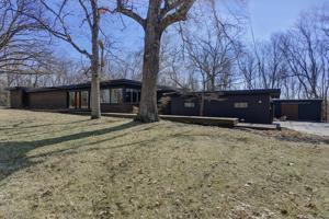 5428 South Southwood Road