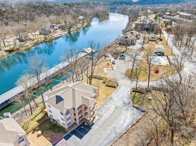 77 Anglers Pointe