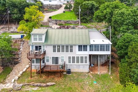 464 Slane Chapel Road