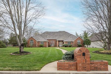 3575 E Montrose Court