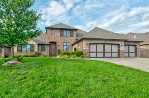 2709 East Chinkapin Lane