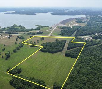 13985 South Highway 32