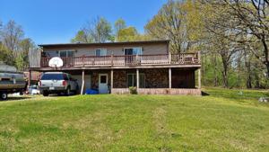 3 Hickory Heights Road