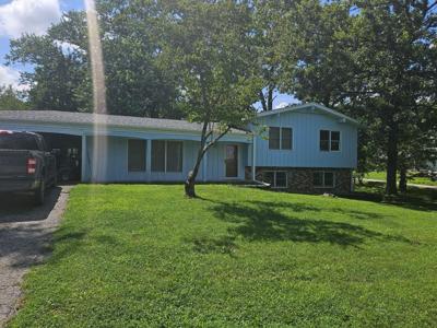 1213 Elmwood Drive