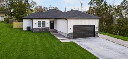 15 Redbud Lane