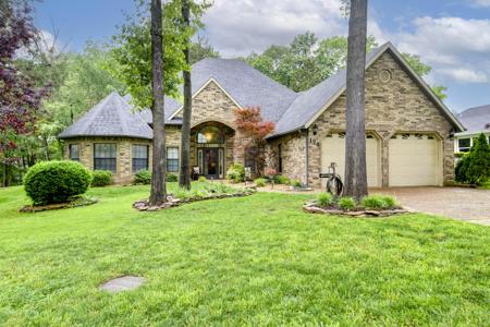 120 Columbus Trail