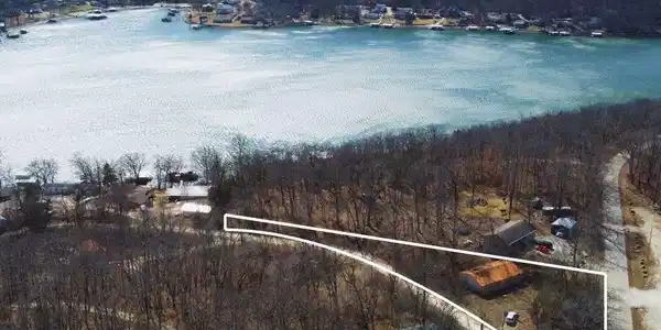 31 Walleye Point Drive