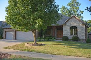 1503 East Wood Oaks