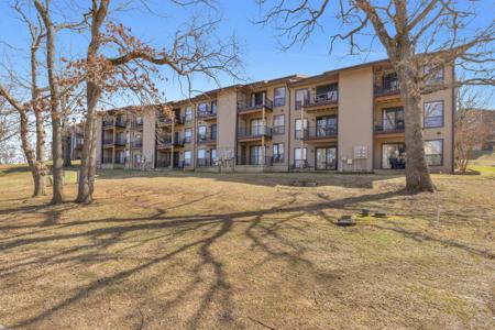 180 Lake Club Drive
