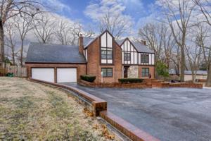5307 South Clayhill Drive