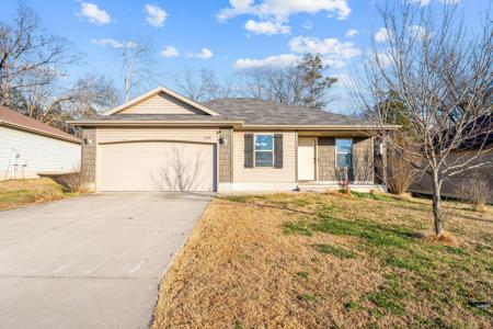 6518 Prairie Circle