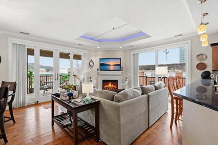 10202 Branson Landing Boulevard