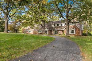 3311 East Summit Ridge Drive