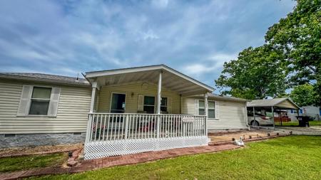 1322 Lakeway Road