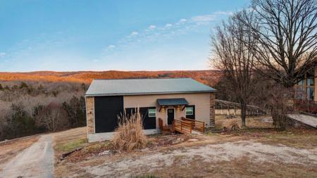 510 Chisholm Trail