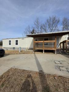 6013 Woodland Drive