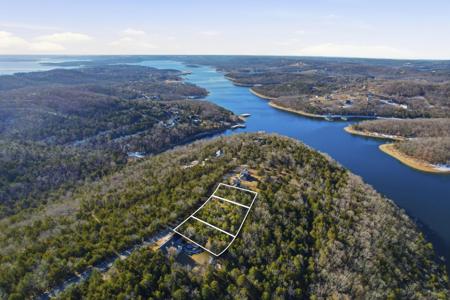 Lot 13 Crows Nest Trail