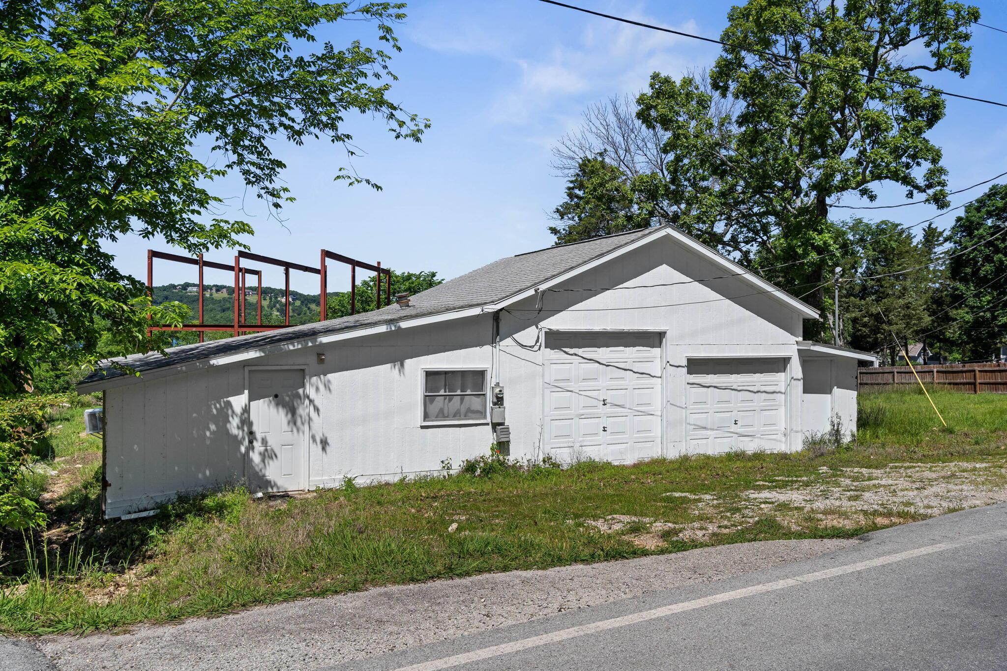 Image 1 Image 1