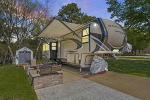 20069-6 West Boat Dock Road
