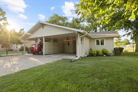 11 Magnolia Court
