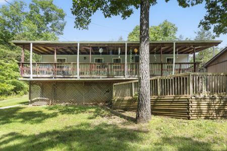 135 Nordeen Court