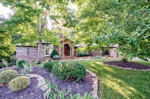 5104 South Bellhurst Court