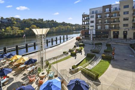 9216 Branson Landing Boulevard