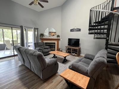 255 Wimbeldon Drive