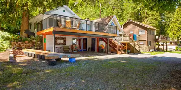 11833 N Honeymoon Bay