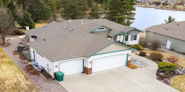 317 S-Shelley Lake Ln