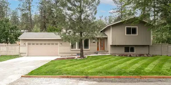 117 E Franklin Dr