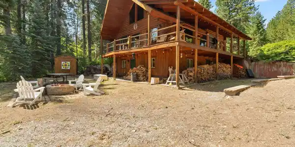 242 Crystal Shores Dr