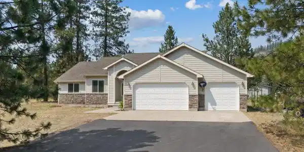 9418 W Tormey Rd