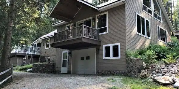 2526 Pend Oreille Lake