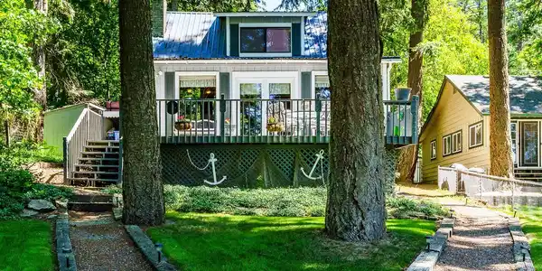 13903 N-East Newman Lake Dr