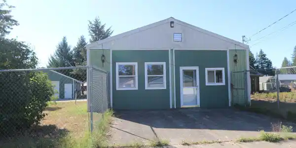 684 Southshore Diamond Lake Rd