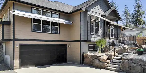125 E Franklin Dr