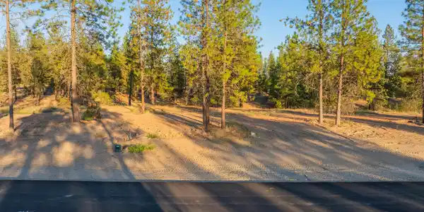 Lot 37 Legacy Way